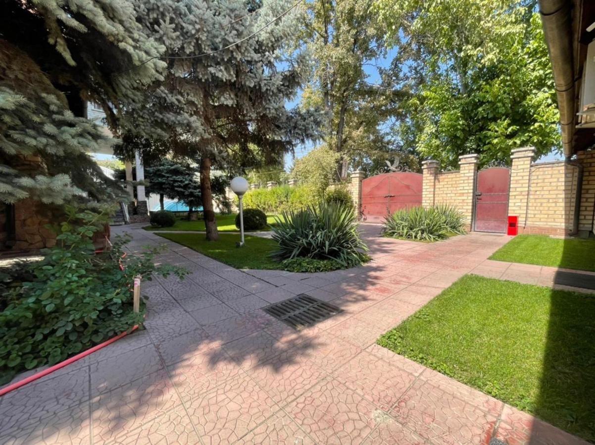 Гостевой Дом Шумкар Азия Guest House Shumkar Asia Bishkek Exterior foto